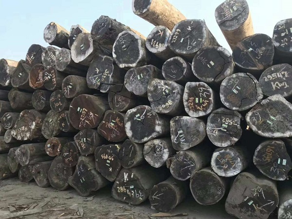 菠萝格地板多少钱一平方 菠萝格地板多少钱一平方